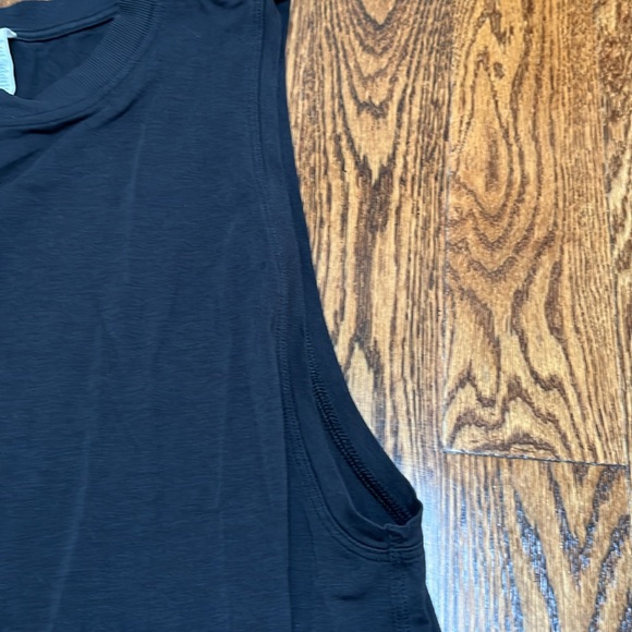 Lululemon Black Tank - Picture 3 of 5